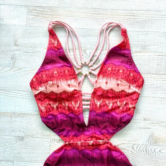 Abercrombie & Fitch Printed Cutout One Piece Swimsuit | Pink Size XS‎ - Picture 2 of 6
